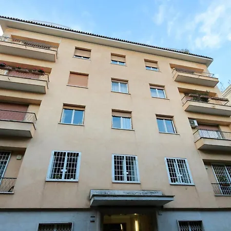 Apartment Parioli Halldis *
